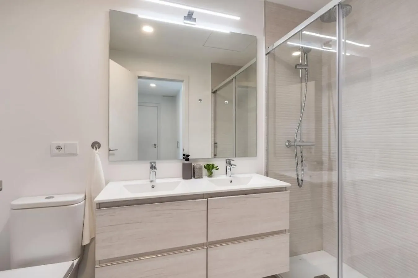 شقة 3Br With Great Panoramic Views At Oceana Gardens إِستيبونا